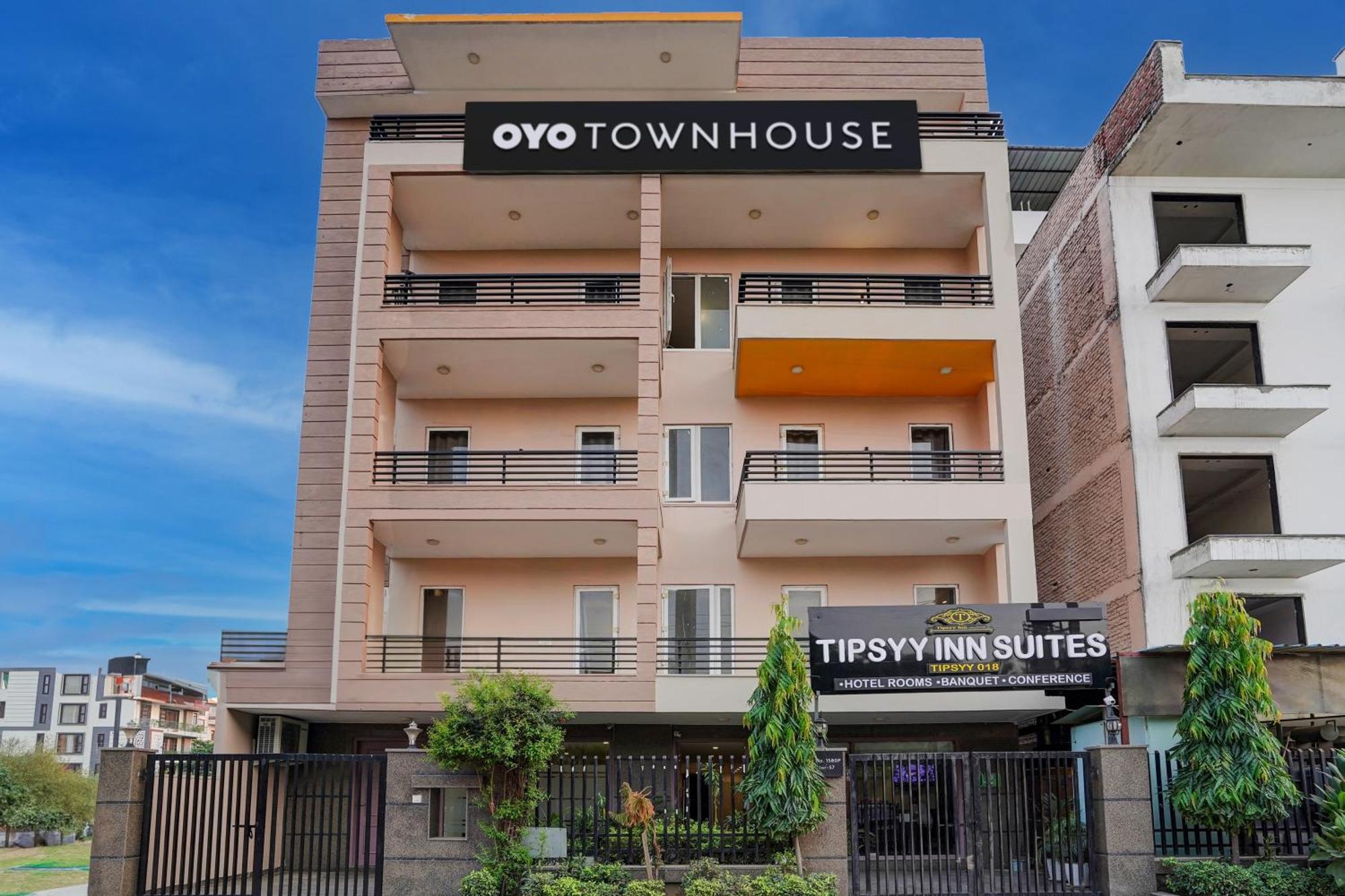 Super Townhouse Sector 57 Near Bestech Central Square Mall Ґурґаон Екстер'єр фото